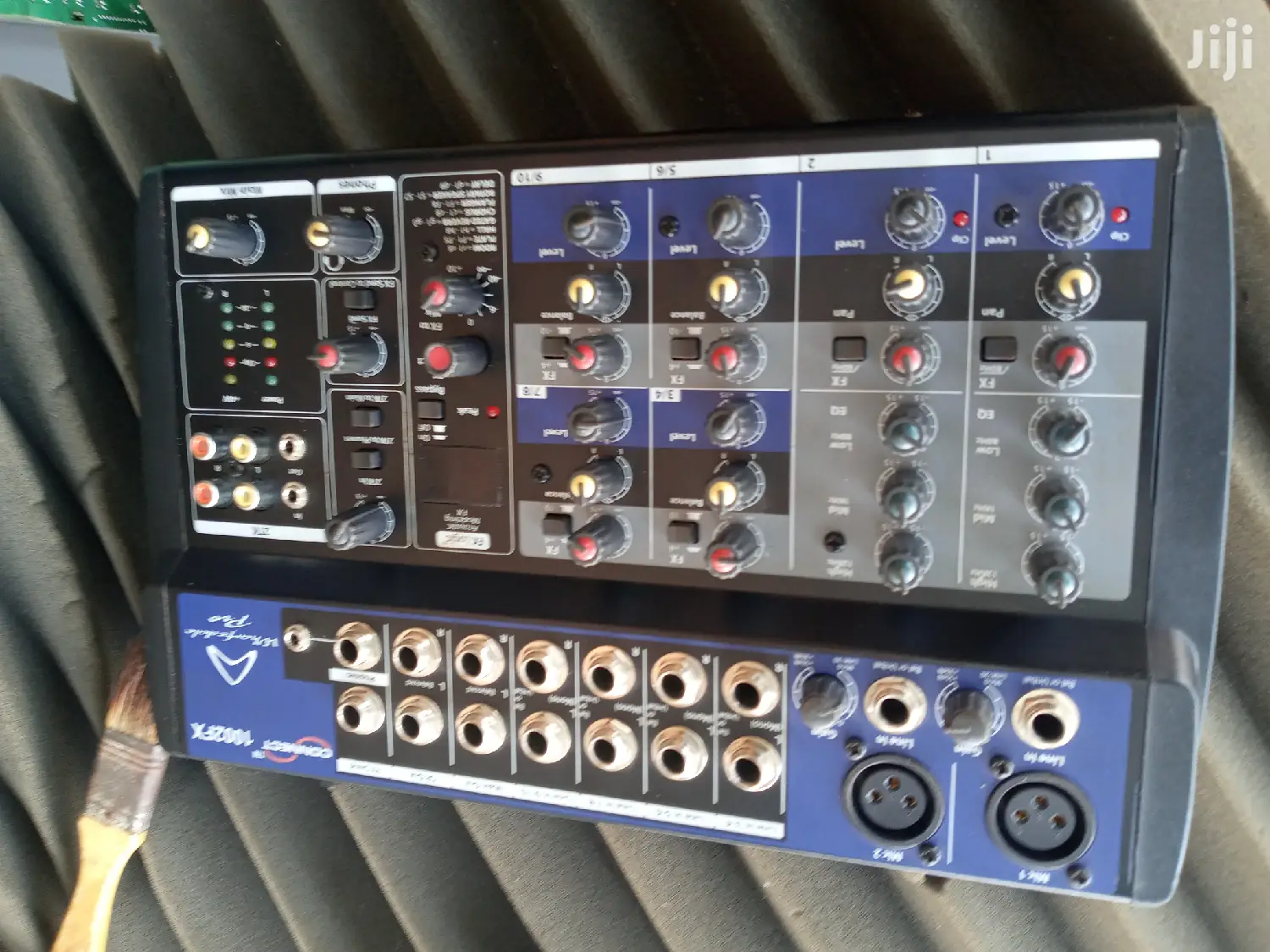 Wharfedale Pro Connect1002fx