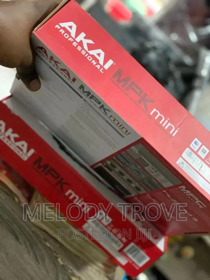 Akai Professional MPK Mini Mkii- 25keys, 8- Drum Pads