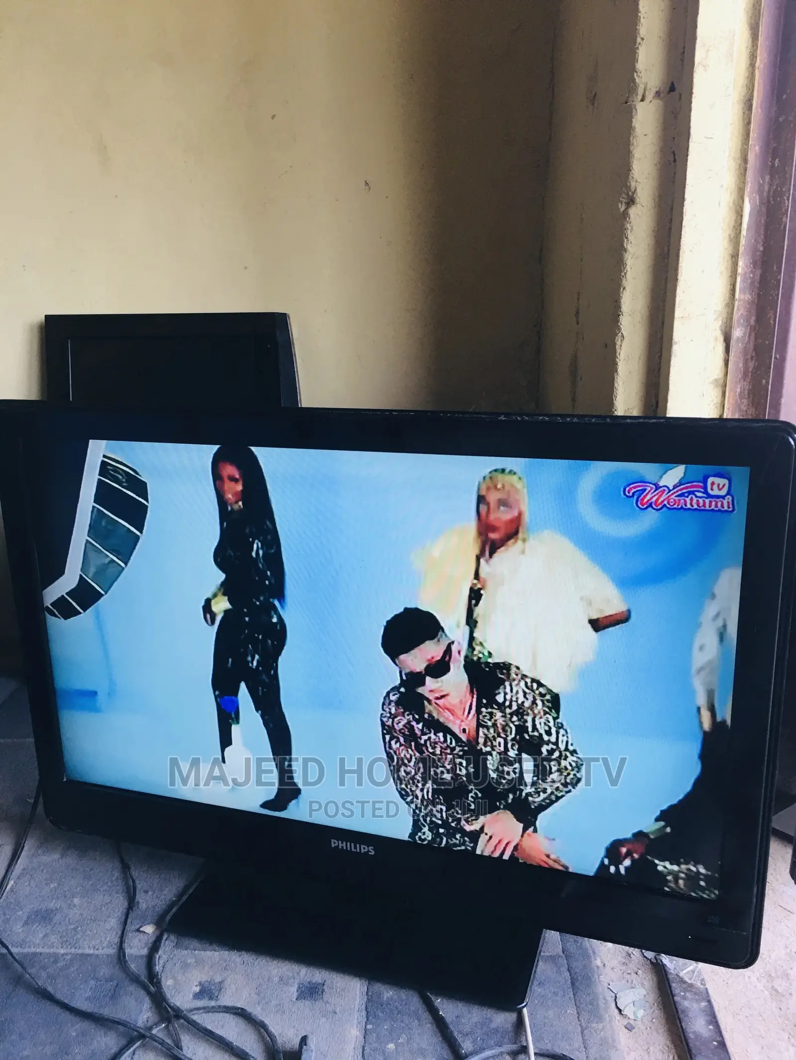 43inches Philips Tv