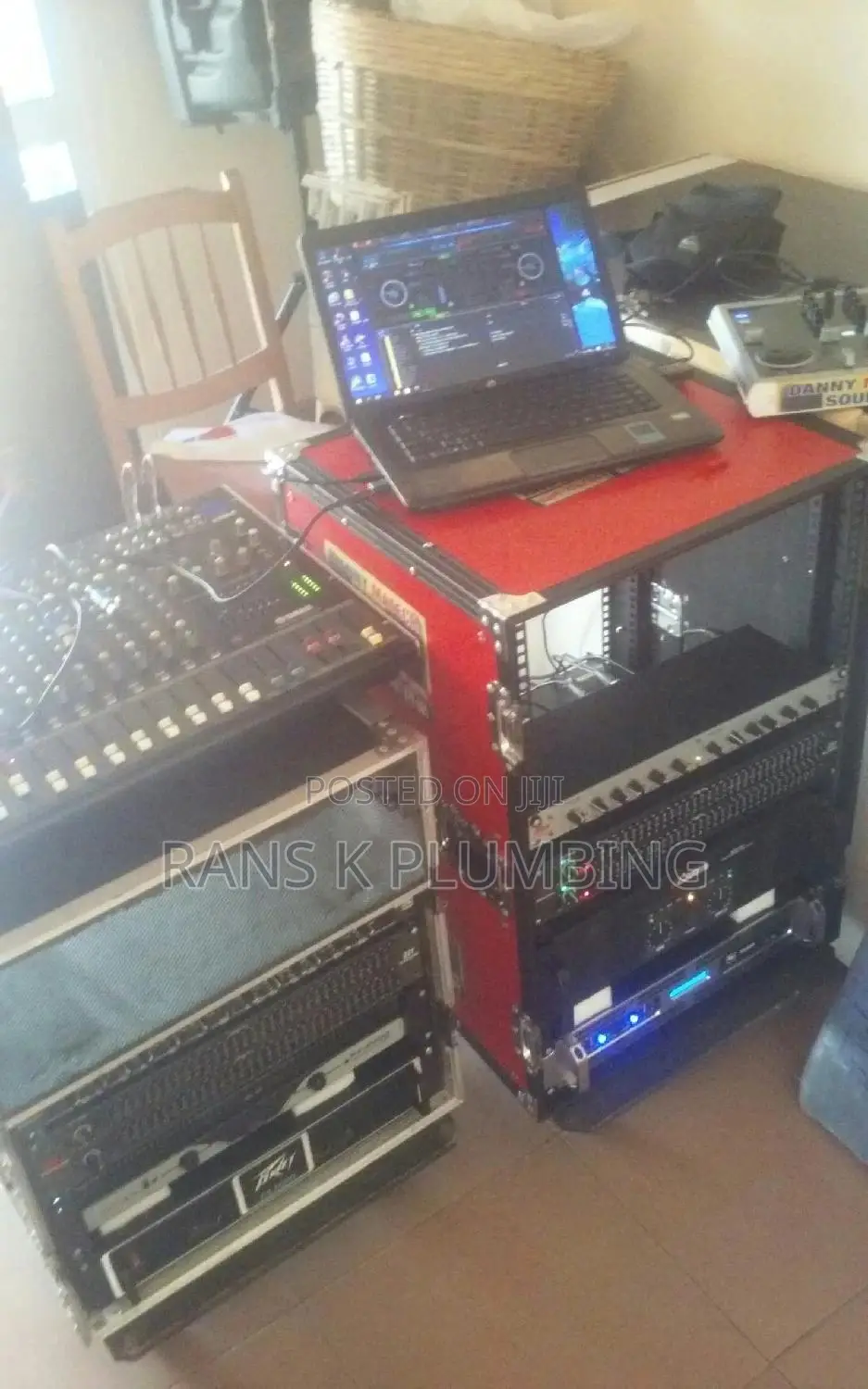 Professional DJ,Live Band And Sound Engineer