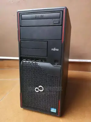 Desktop Computer Fujitsu Esprimo P557/E90+ 4GB Intel Core i3 HDD 500GB