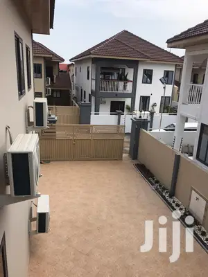 4bedroom Penthouse Rent