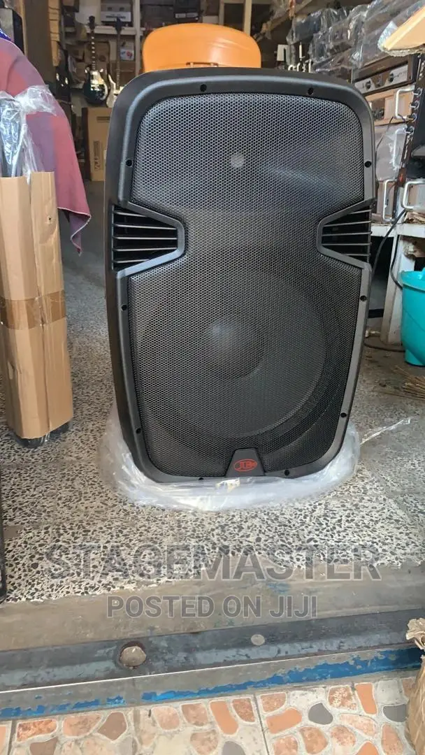 JLD 15" RECHARGEABLE SPEAKER With Added Speaker Stand.