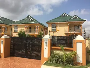 5bdrm House in Agbogba for sale