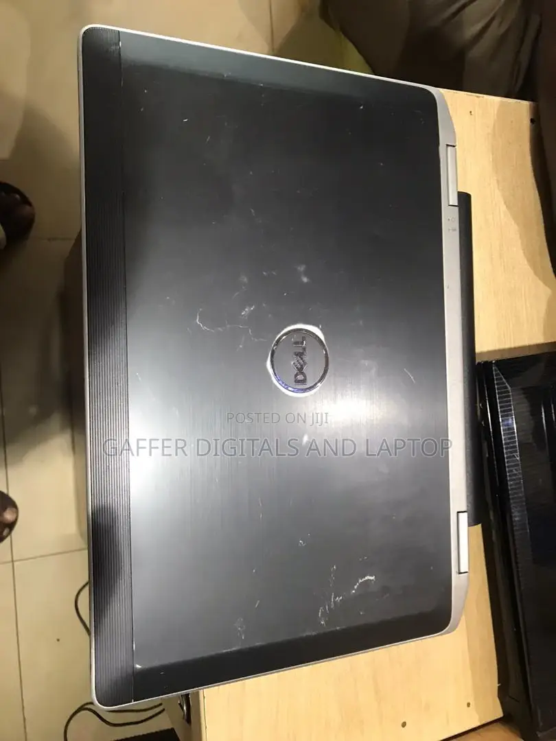 Laptop Dell Latitude E7450 8GB Intel Core I5 HDD 250GB