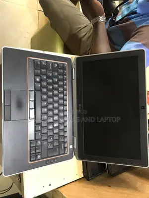 Laptop Dell Latitude E7450 8GB Intel Core I5 HDD 250GB