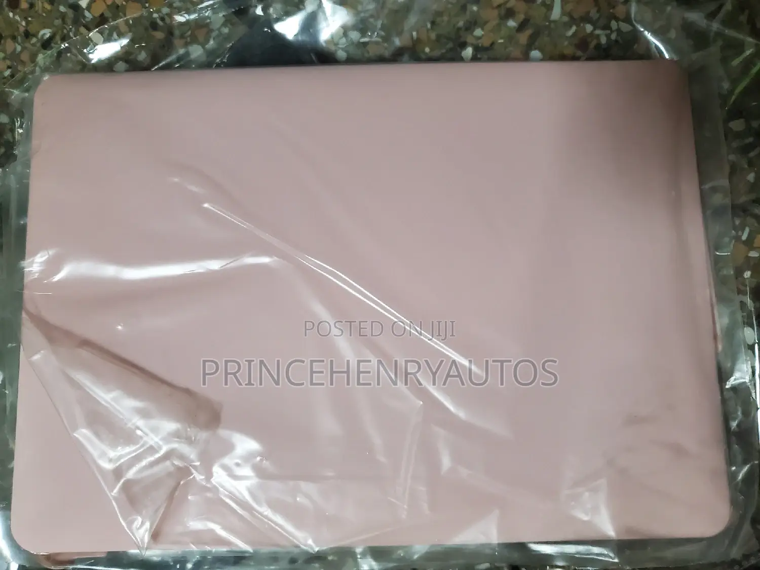 MOSISO Plastic Hard Shell Case & Keyboard