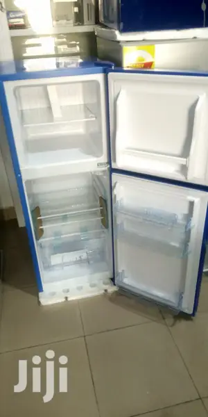 Pearl 110litres Top Mount Freezer Refrigerator
