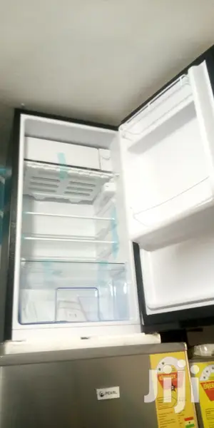 Pearl 80litres Table Top Refrigerator Black