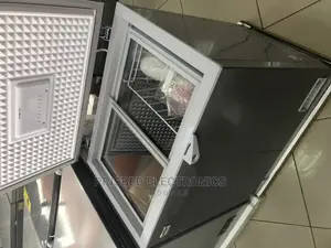 Mitsui Chest Freezer 140 Littres