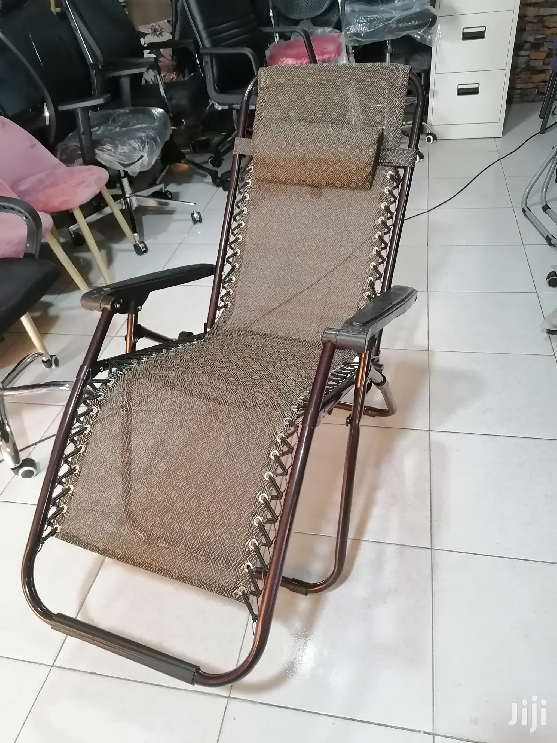 Resting Lazy Mesh Chair