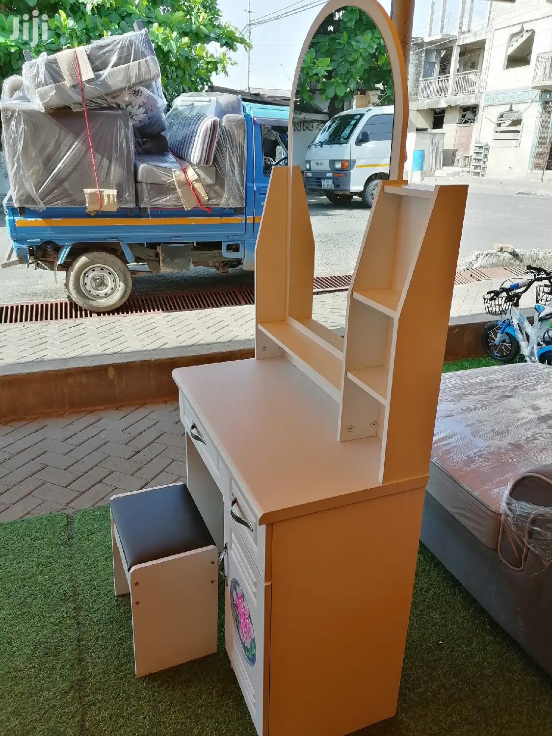 Dressing Mirror Set