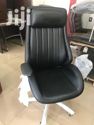 Executive Office Chair