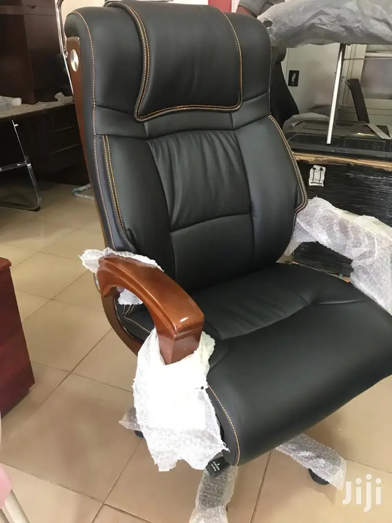 Executive Office Chair