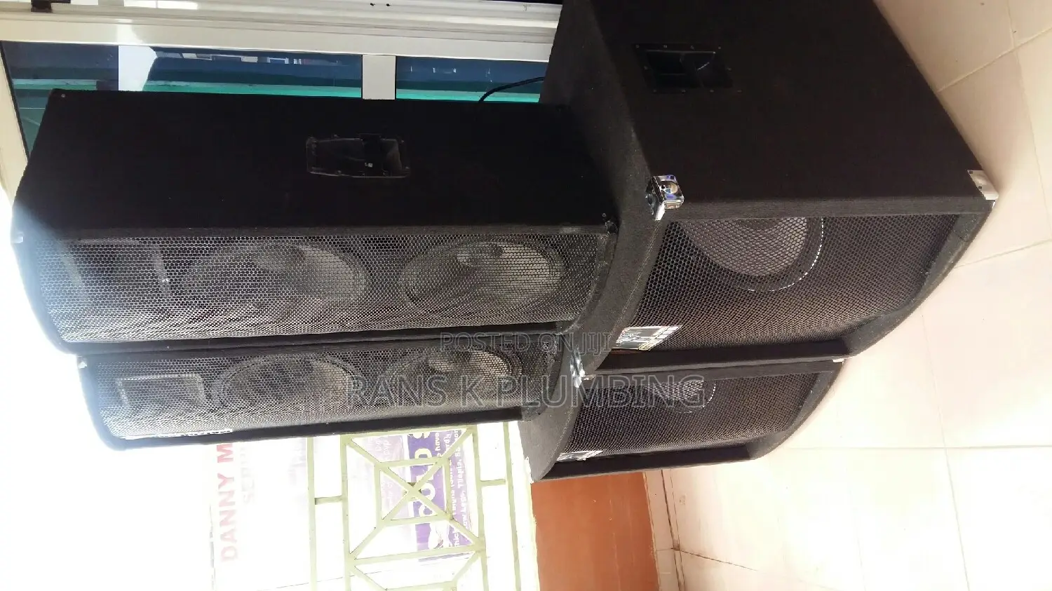 Professional DJ,Live Band And Sound Engineer